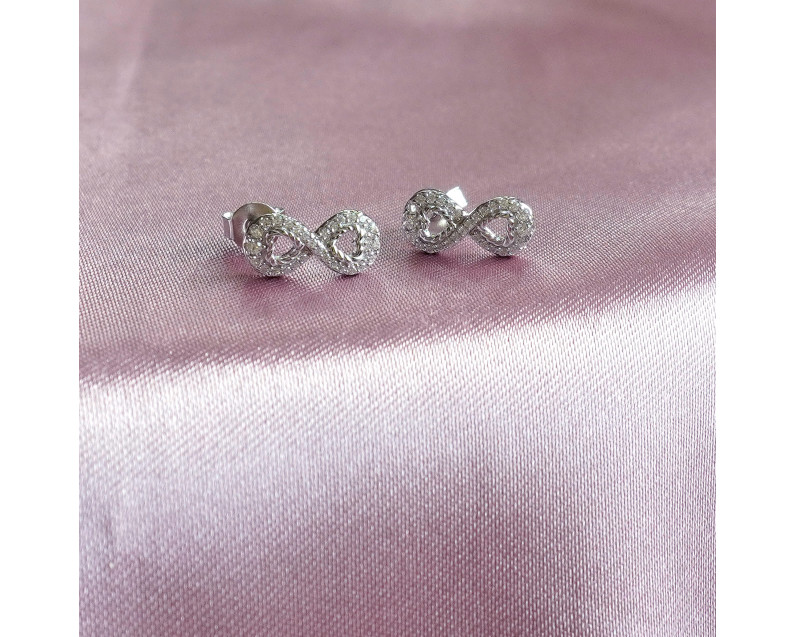 Auroses Infinity Love Earrings