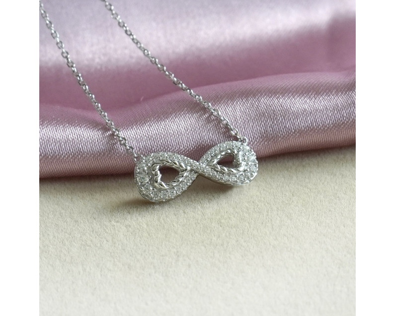 Auroses Infinity Love Necklace