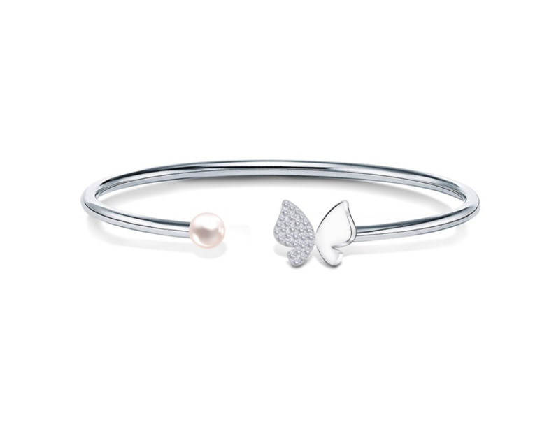 Auroses Whimsical Butterfly & Pearl Bangle
