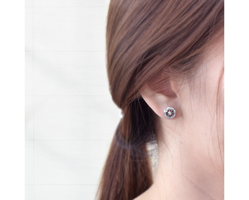 Auroses Clover Heart Stud Earrings