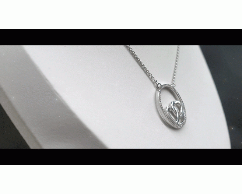 Auroses Unbreakable Hearts Necklace