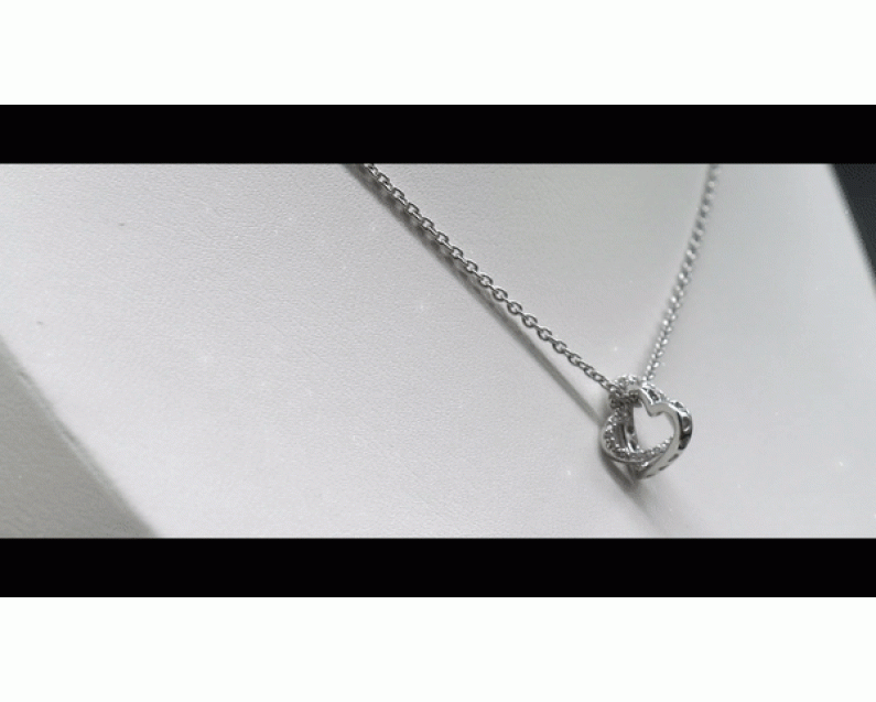 Auroses Entangled Hearts Necklace