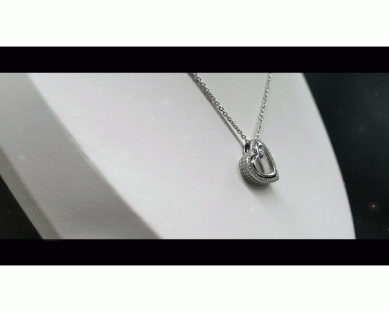 Auroses Interweaved Love Necklace