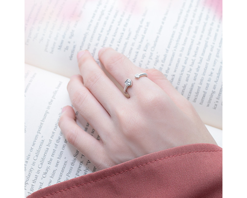 Auroses Intimate Love Open Ring